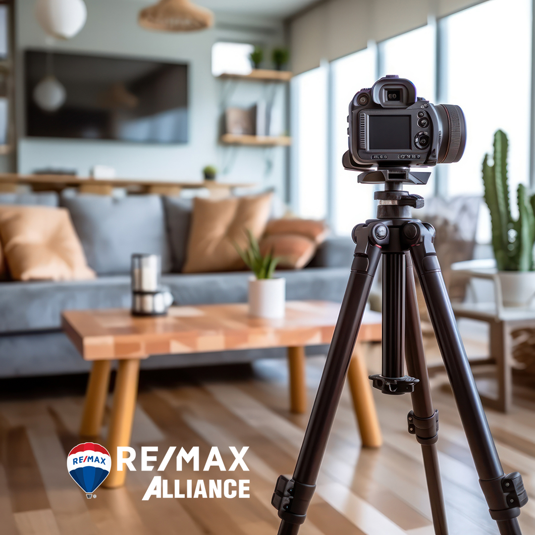 Why Hiring a Professional Photographer is as relevant as hiring a Professional REALTOR®